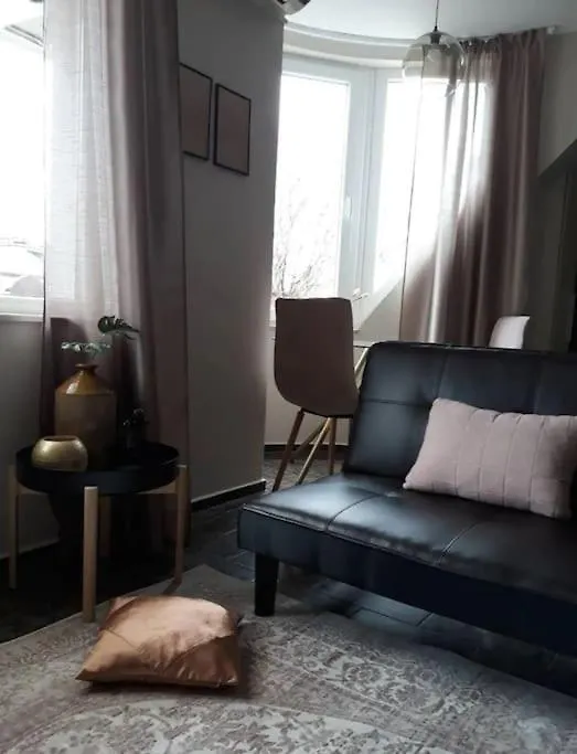Central Apartment 5Min To Beach Варна Болгария