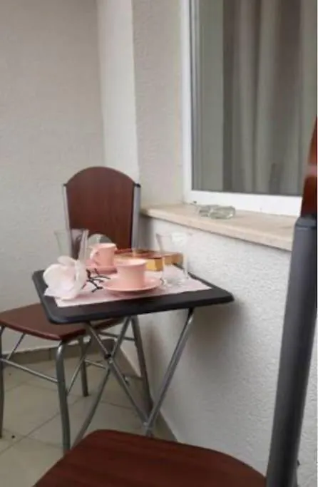 Central Apartment 5Min To Beach Варна 0*,  Болгария