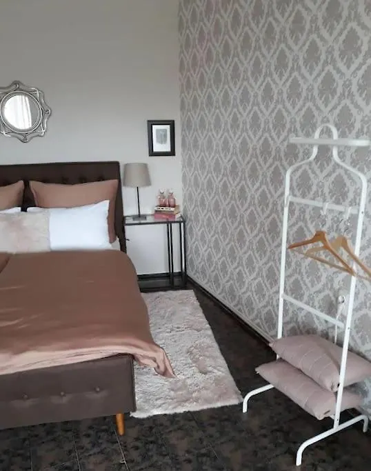 Central Apartment 5Min To Beach Варна Болгария