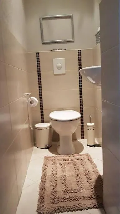 Central Apartment 5Min To Beach Варна Болгария